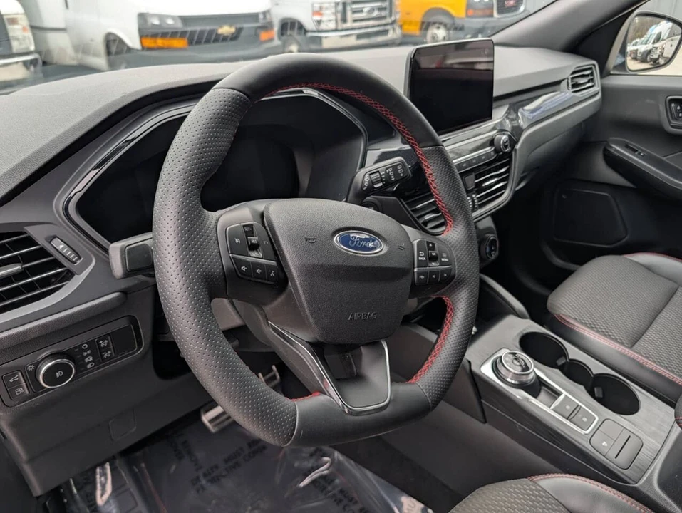 2023 Ford Escape - Image 12 of 21