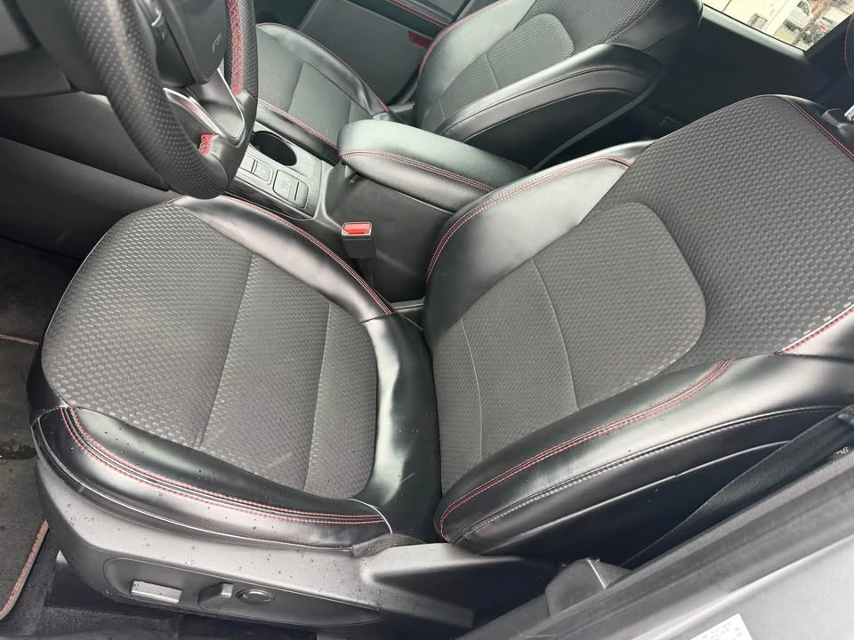 2023 Ford Escape - Image 9 of 17