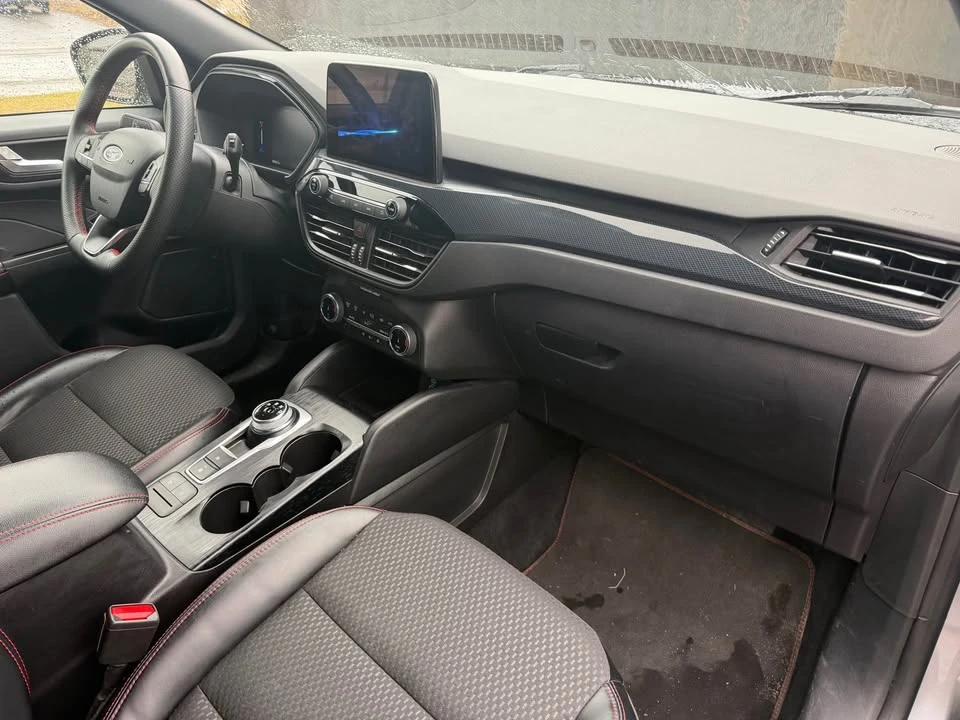 2023 Ford Escape - Image 16 of 17