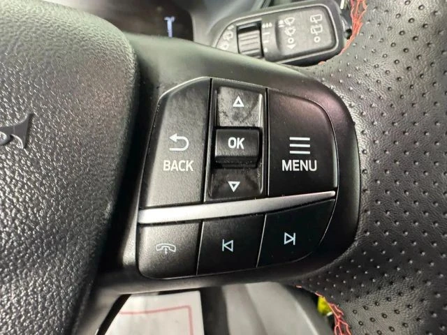 2023 Ford Escape - Image 17 of 21