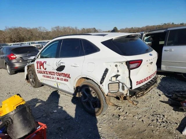 2023 Ford Escape - Image 3 of 13