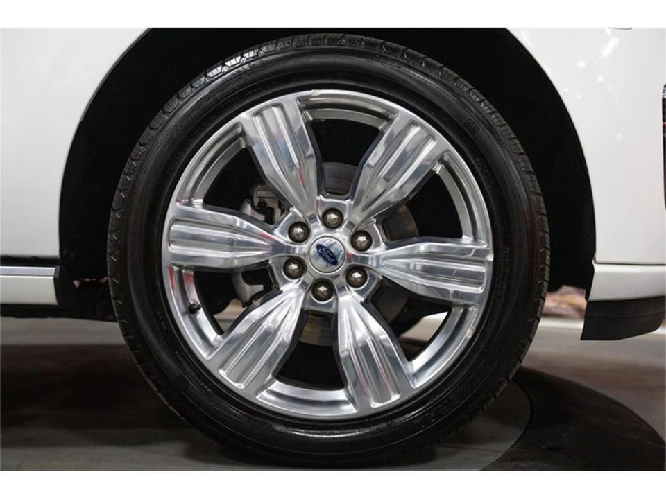 2023 Ford Expedition 4th Gen - Image 8 of 31