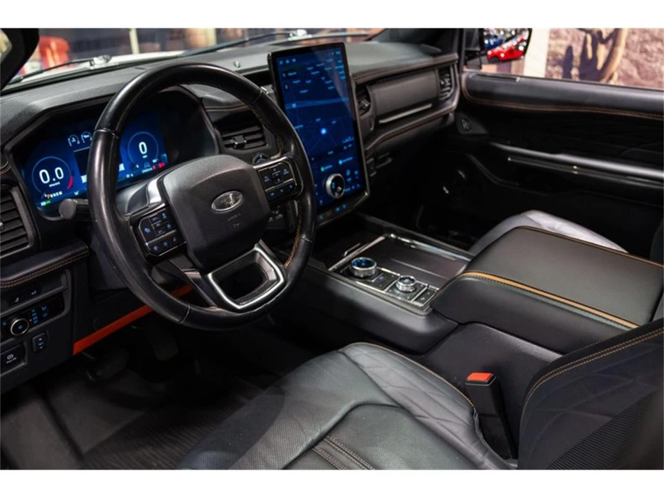2023 Ford Expedition 4th Gen - Image 9 of 31