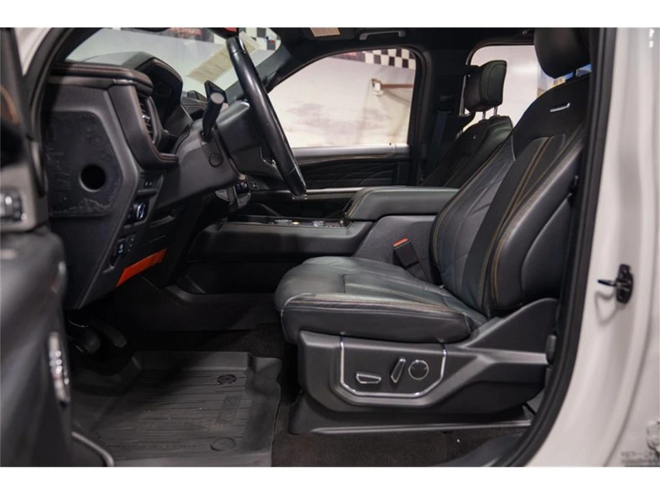2023 Ford Expedition 4th Gen - Image 12 of 31