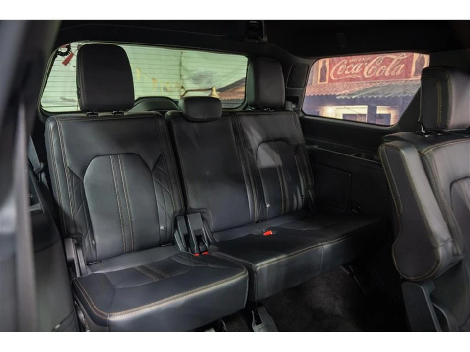 2023 Ford Expedition 4th Gen - Image 26 of 31