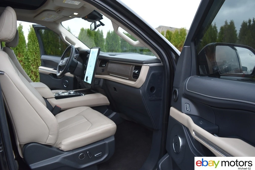 2023 Ford Expedition 4th Gen - Image 18 of 21