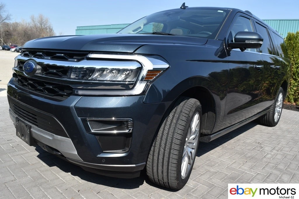 2023 Ford Expedition 4th Gen - Image 9 of 21
