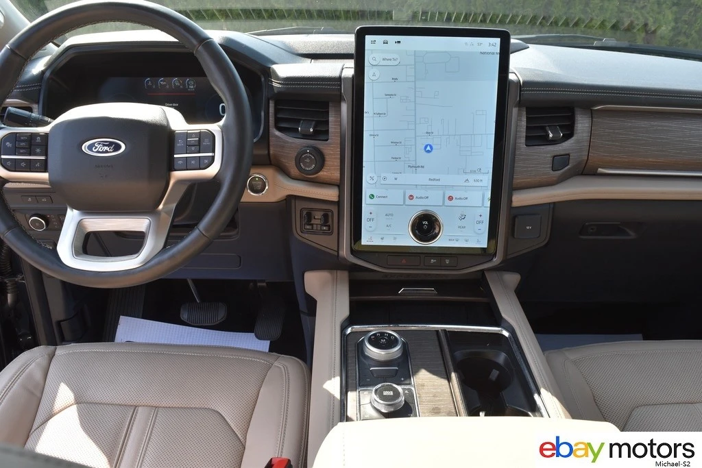 2023 Ford Expedition 4th Gen - Image 14 of 21