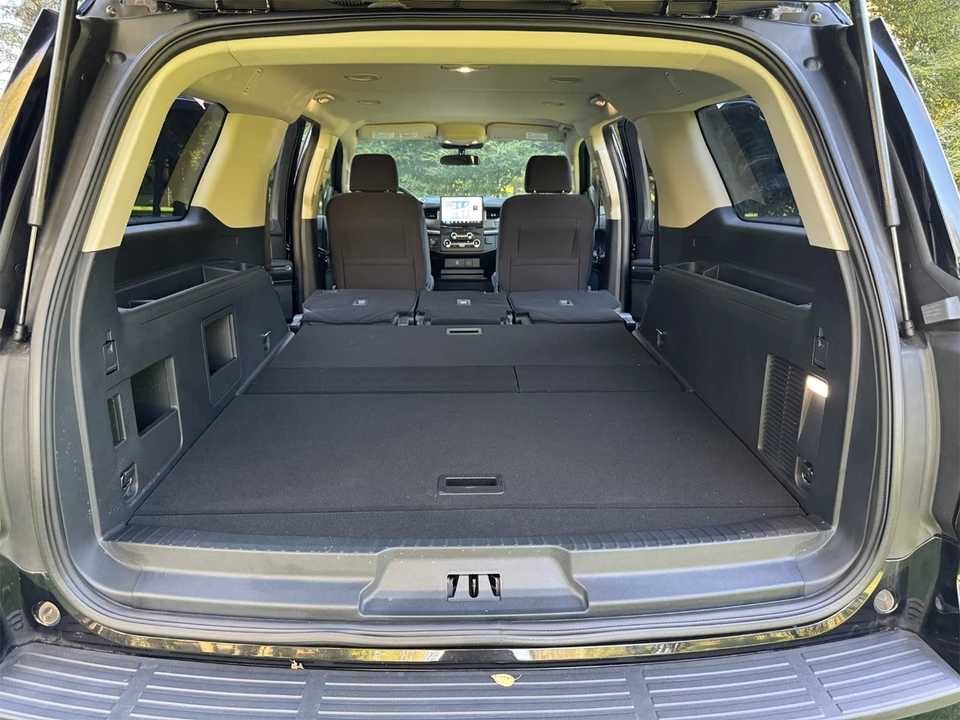 2023 Ford Expedition 4th Gen - Image 12 of 16