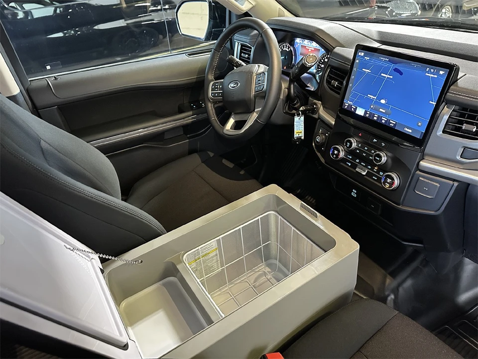 2023 Ford Expedition 4th Gen - Image 19 of 20