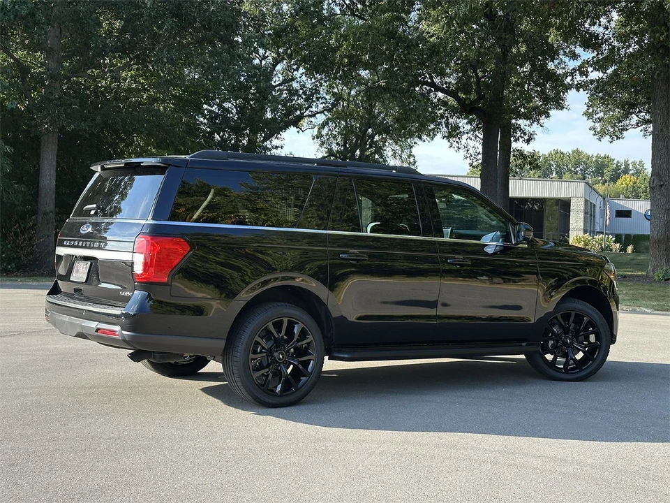 2023 Ford Expedition 4th Gen - Image 3 of 20