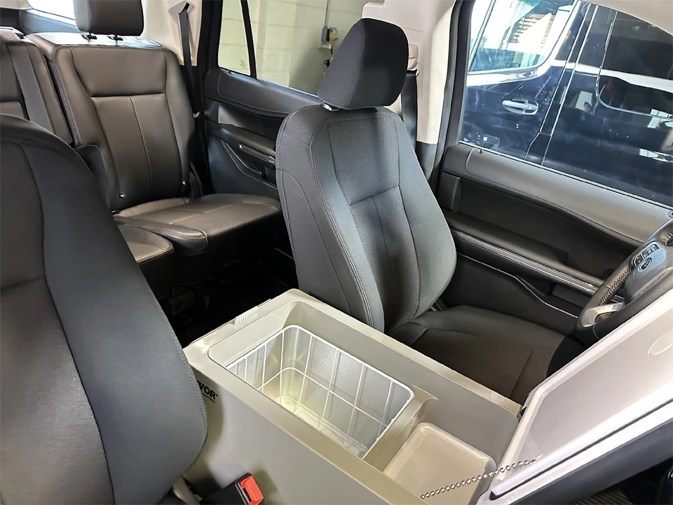 2023 Ford Expedition 4th Gen - Image 15 of 20