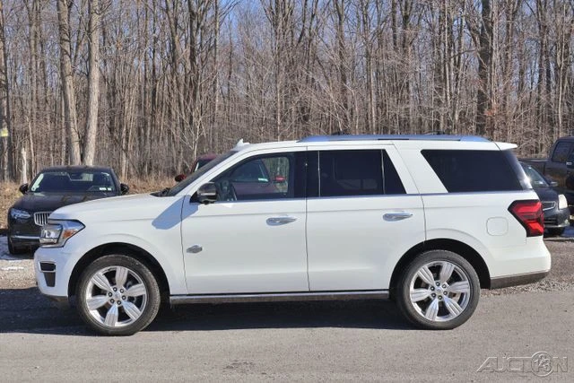 2023 Ford Expedition 4th Gen - Image 4 of 13