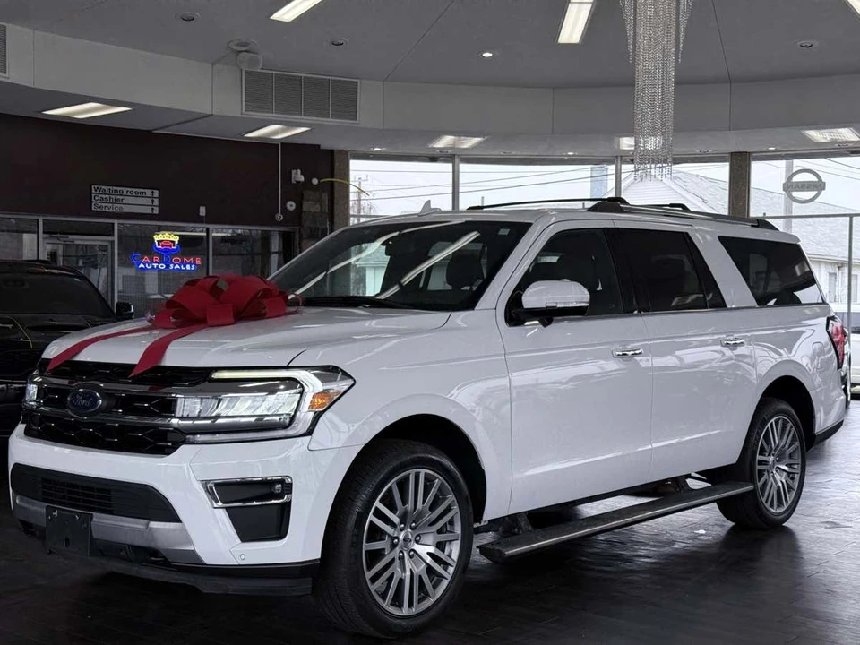 2023 Ford Expedition 4th Gen - Image 2 of 21