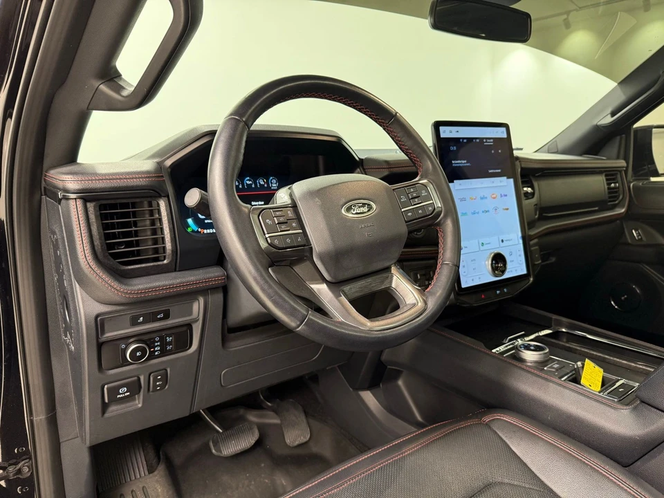 2023 Ford Expedition 4th Gen - Image 15 of 21
