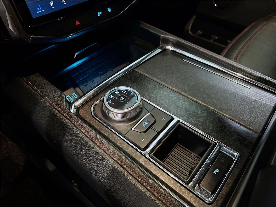 2023 Ford Expedition 4th Gen - Image 15 of 21
