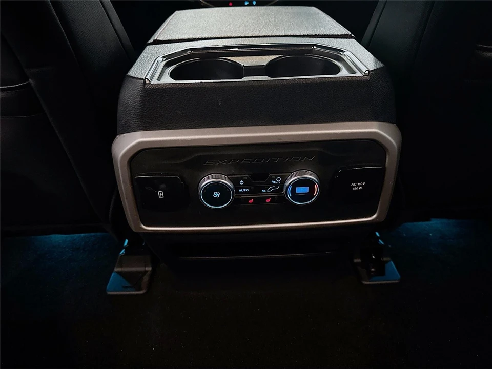 2023 Ford Expedition 4th Gen - Image 19 of 21