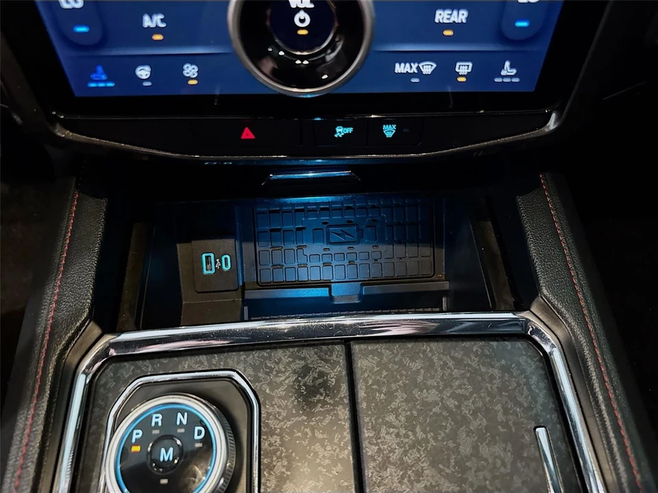 2023 Ford Expedition 4th Gen - Image 16 of 21