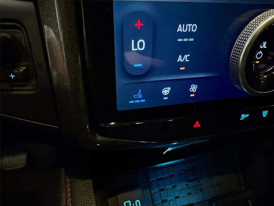2023 Ford Expedition 4th Gen - Image 12 of 21