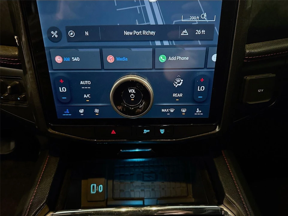 2023 Ford Expedition 4th Gen - Image 14 of 21