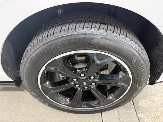 2023 Ford Expedition 5th Gen - Image 4 of 21