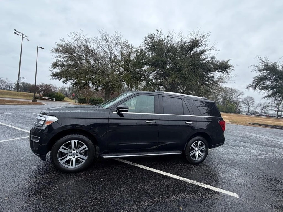 2023 Ford Expedition 5th Gen - Image 2 of 21