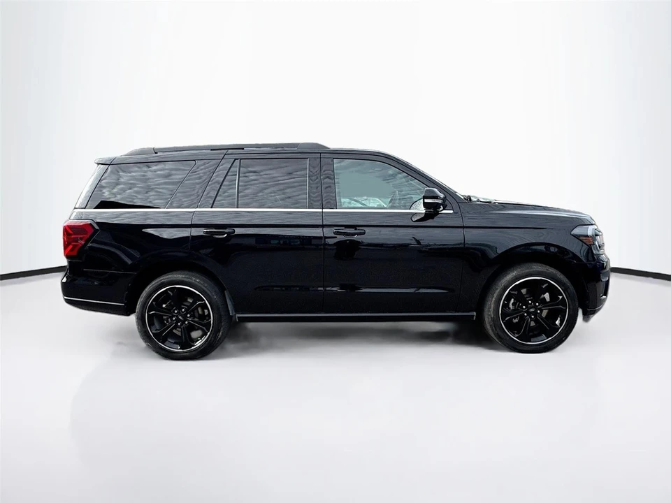 2023 Ford Expedition 5th Gen - Image 8 of 21