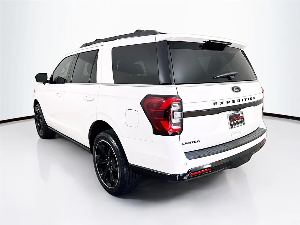 2023 Ford Expedition 4th Gen - Image 5 of 21
