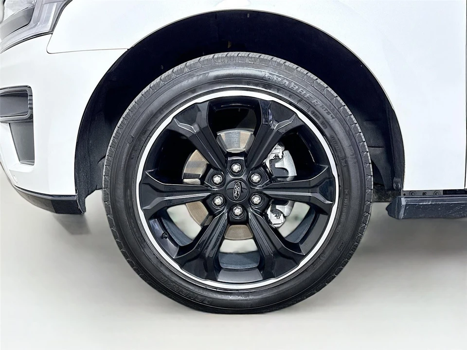 2023 Ford Expedition 5th Gen - Image 16 of 16