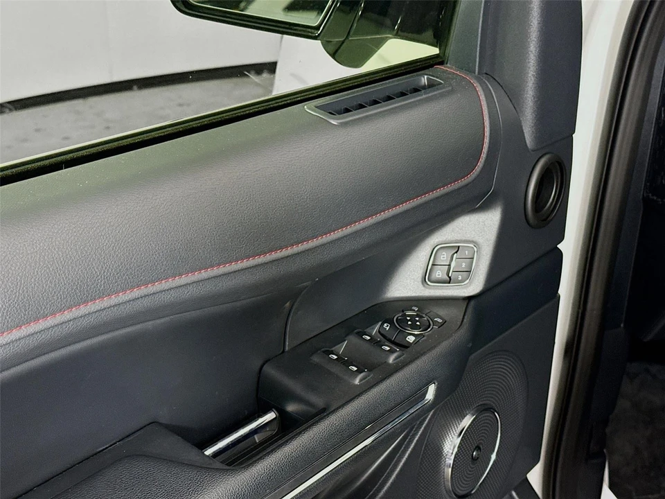 2023 Ford Expedition 5th Gen - Image 14 of 16