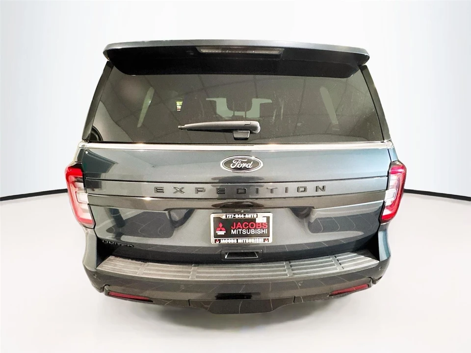 2023 Ford Expedition 4th Gen - Image 4 of 12