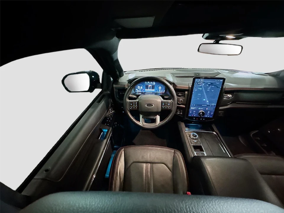 2023 Ford Expedition 4th Gen - Image 3 of 21