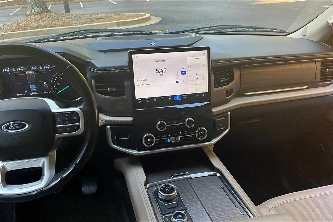 2023 Ford Expedition 4th Gen - Image 11 of 12