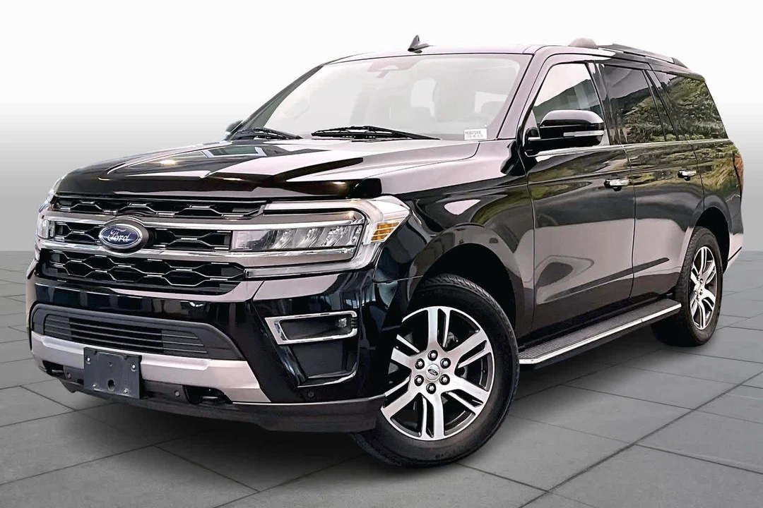 2023 Ford Expedition 4th Gen - Image 2 of 12
