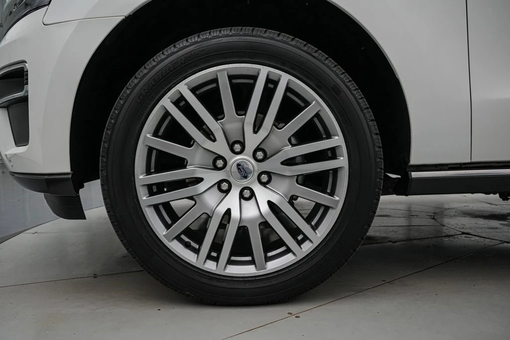 2023 Ford Expedition 5th Gen - Image 11 of 21