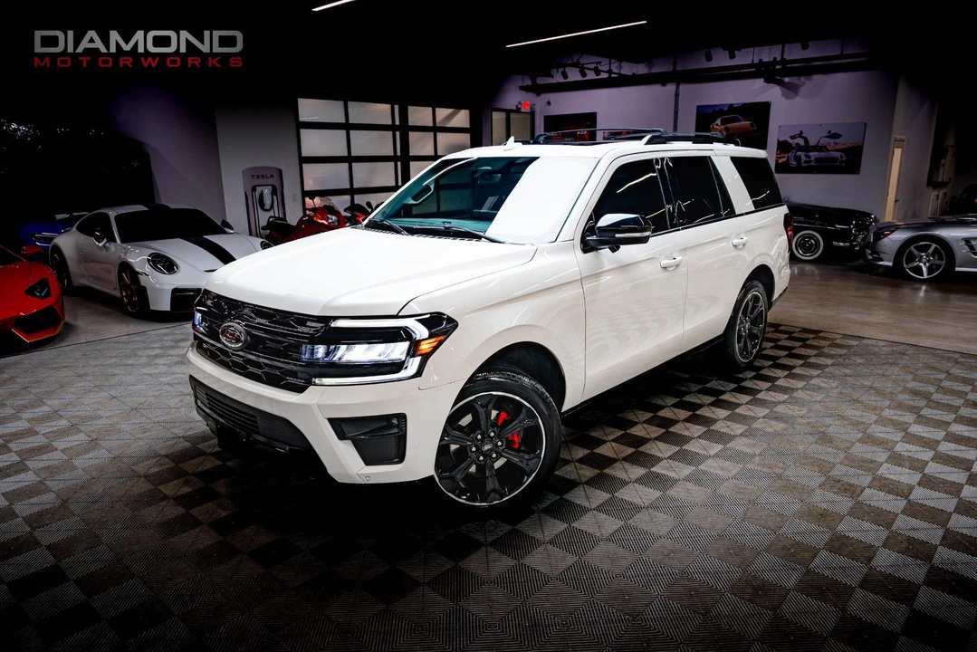 2023 Ford Expedition 4th Gen - Image 7 of 12