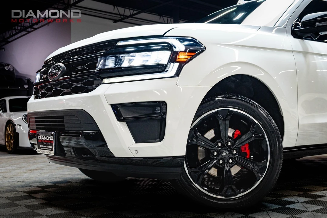 2023 Ford Expedition 4th Gen - Image 5 of 12