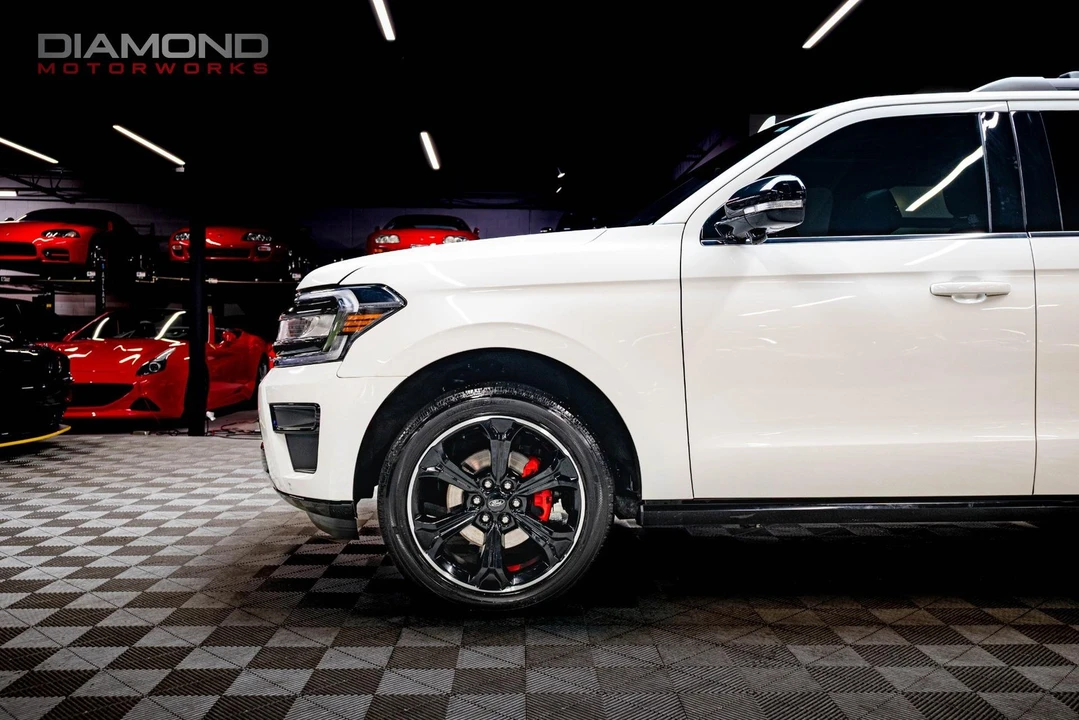 2023 Ford Expedition 5th Gen - Image 9 of 12
