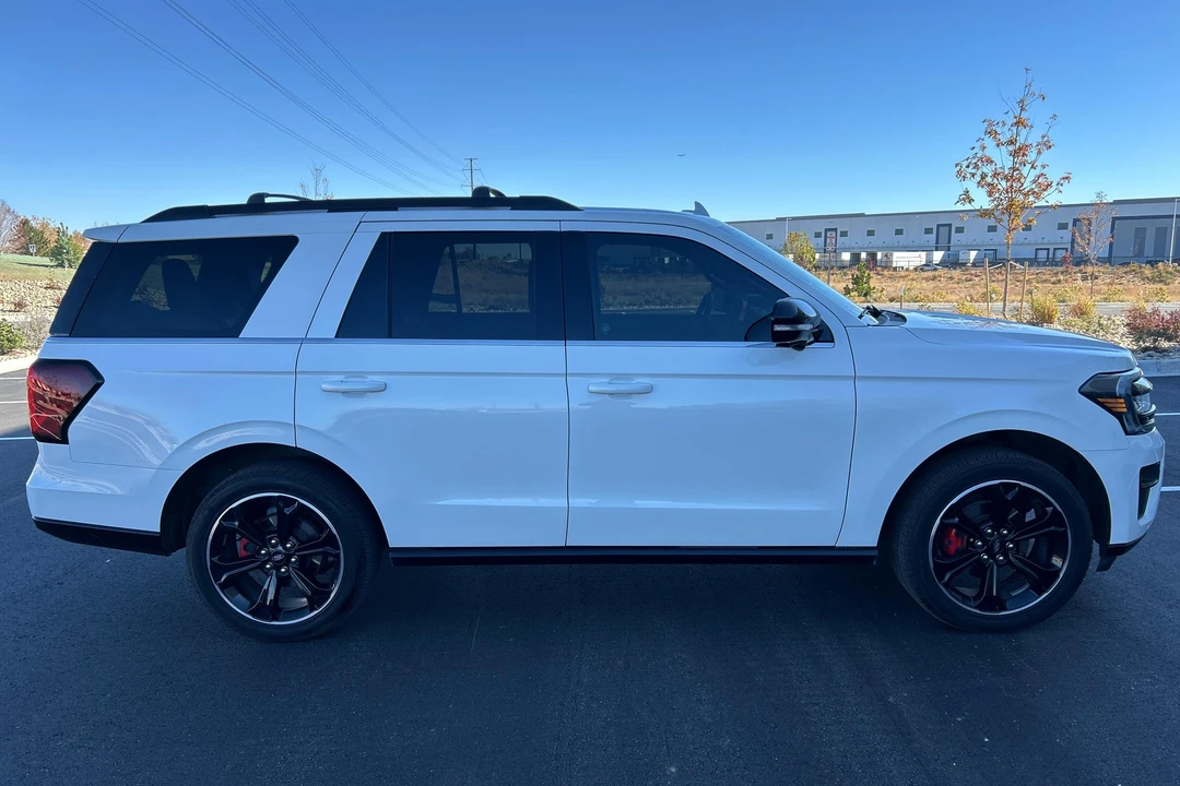 2023 Ford Expedition 4th Gen - Image 3 of 31
