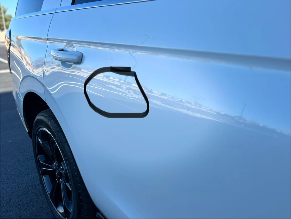 2023 Ford Expedition 4th Gen - Image 23 of 31