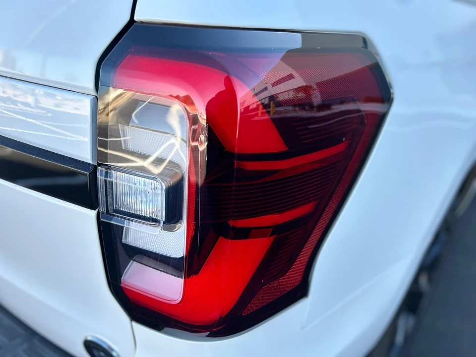 2023 Ford Expedition 4th Gen - Image 18 of 31