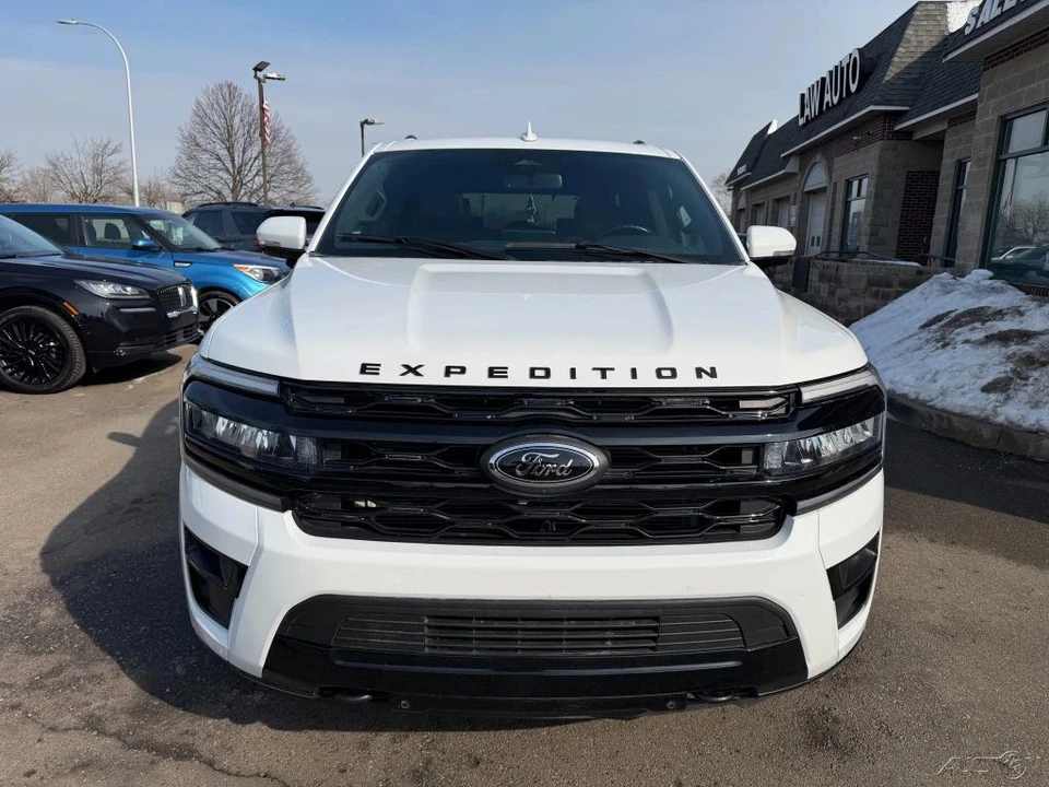 2023 Ford Expedition 5th Gen - Image 8 of 21