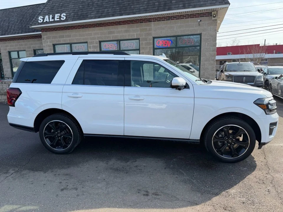 2023 Ford Expedition 5th Gen - Image 6 of 21