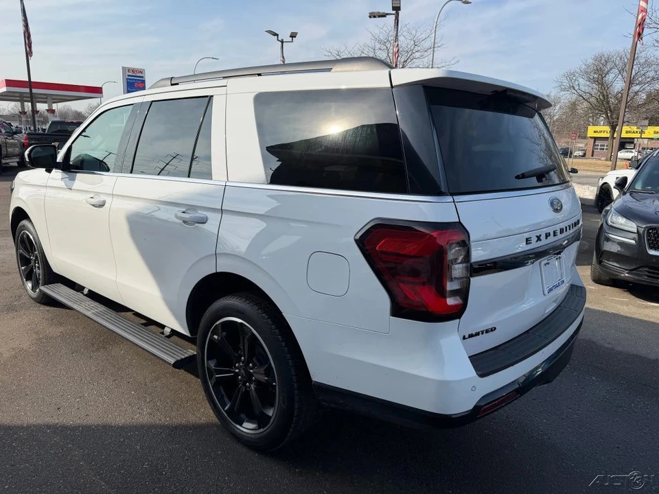 2023 Ford Expedition 5th Gen - Image 3 of 21