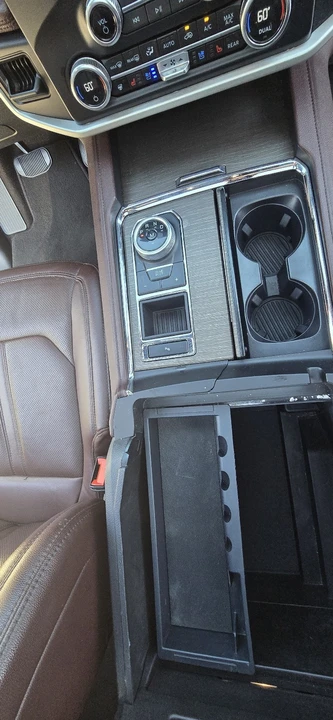 2023 Ford Expedition 4th Gen - Image 14 of 18