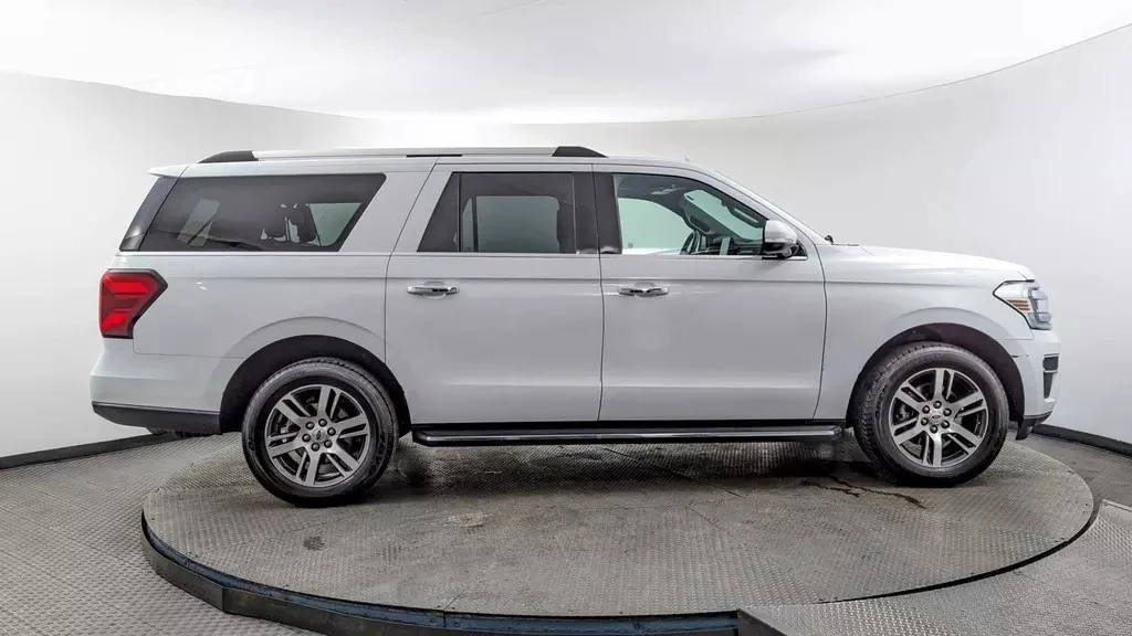 2023 Ford Expedition 4th Gen - Image 6 of 20