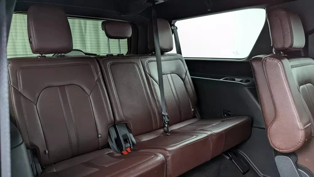 2023 Ford Expedition 4th Gen - Image 16 of 20