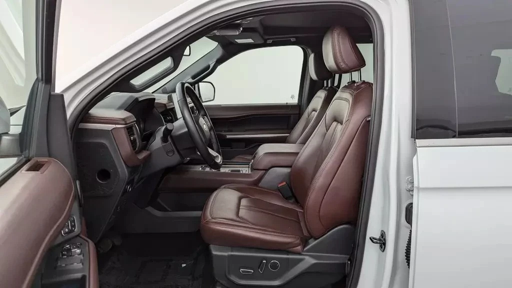 2023 Ford Expedition 4th Gen - Image 11 of 20