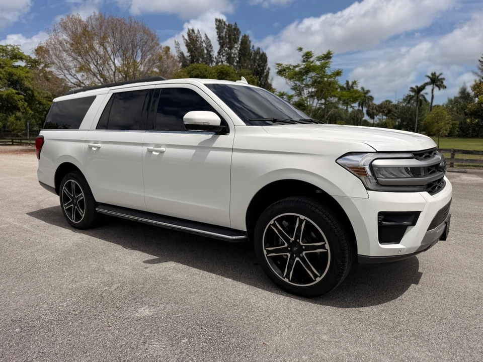 2023 Ford Expedition 4th Gen - Image 3 of 21