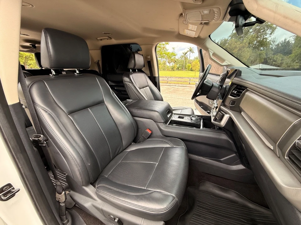 2023 Ford Expedition 4th Gen - Image 19 of 21